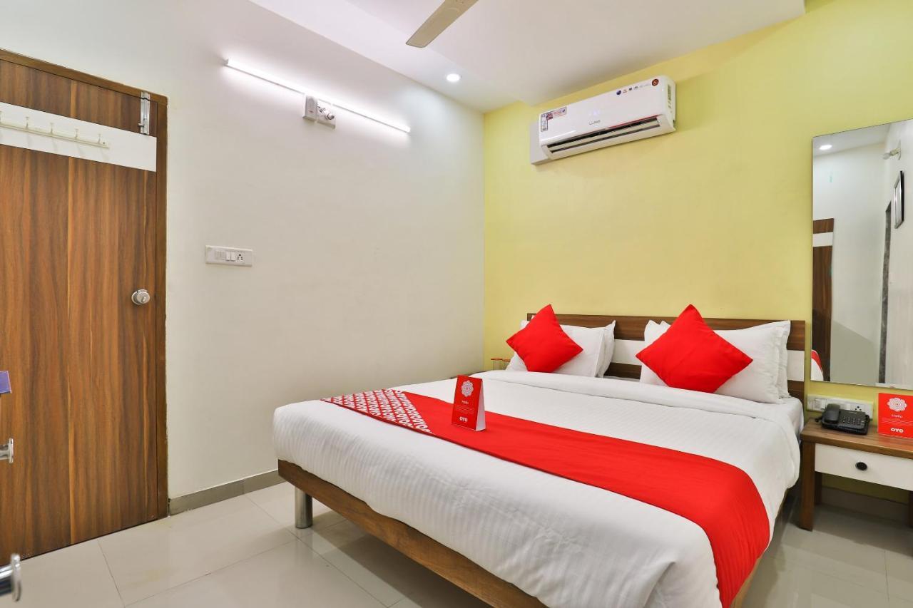 Oyo 15417 Red Rose Hotel Batwa Luaran gambar