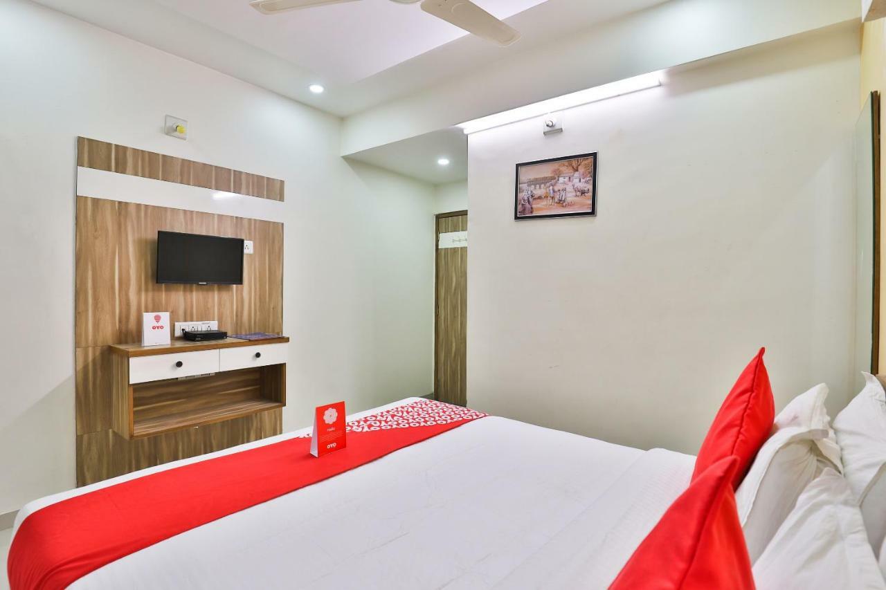 Oyo 15417 Red Rose Hotel Batwa Luaran gambar